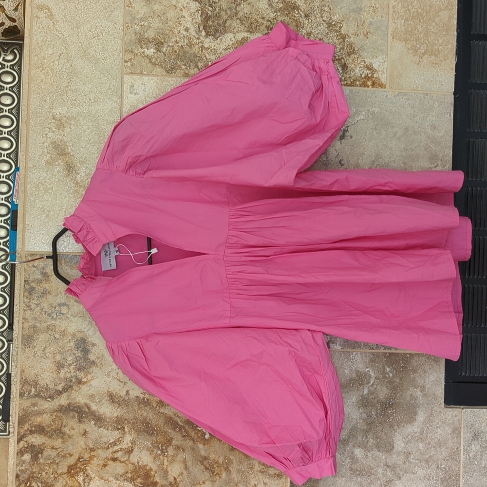 Small Pink Never a WallFlower Top.